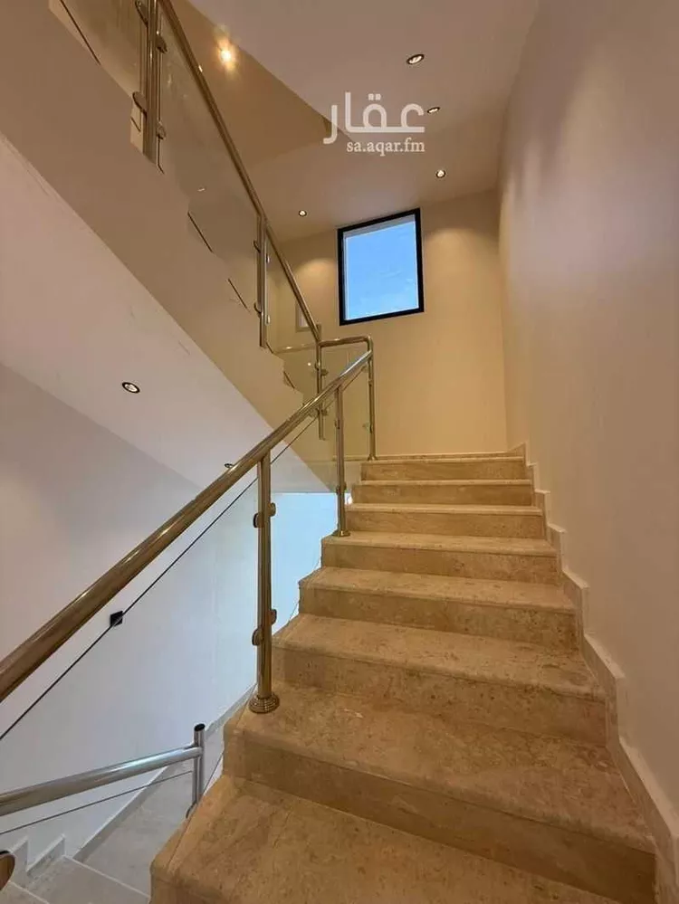 دور للبيع في شارع إبراهيم الهاشمي, حي عكاظ, مدينة الرياض, منطقة الرياض صورة 5