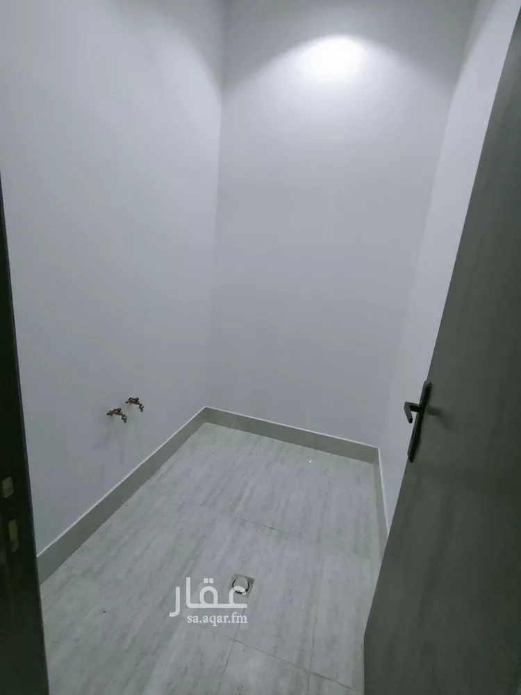 دور للبيع في شارع أبي داود المصحفي, حي النهضة, مدينة الرياض, منطقة الرياض صورة 4