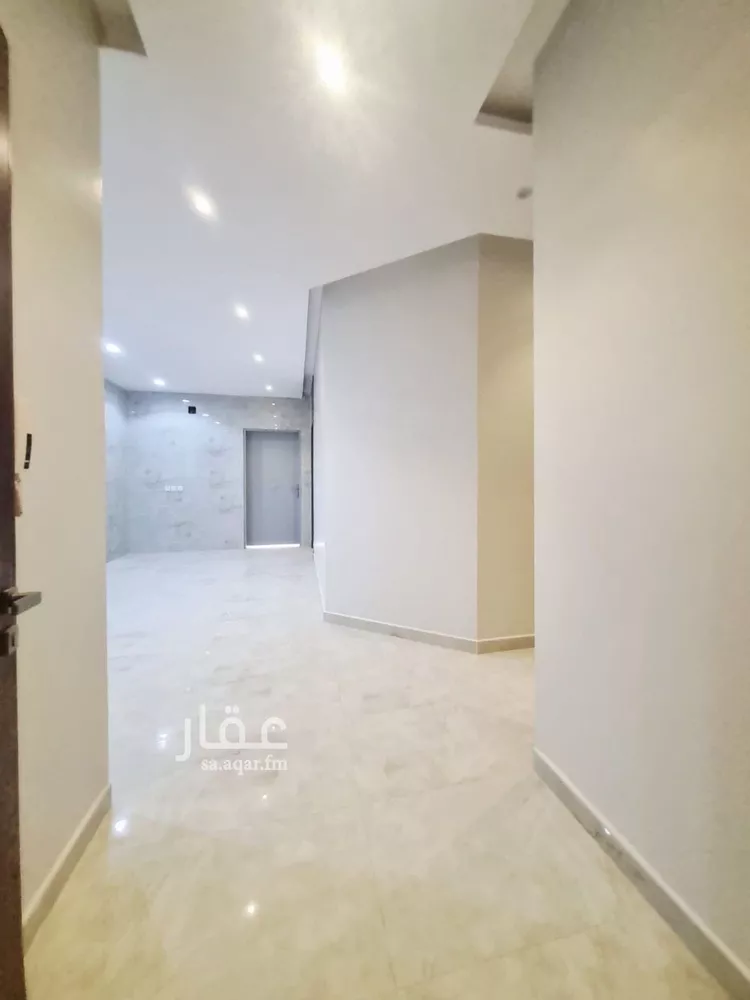 فيلا للبيع في شارع آل مطارفه, حي النهضة, مدينة الرياض, منطقة الرياض صورة 5