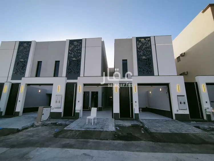 دور للبيع في شارع رقم 165, حي الجنادرية, مدينة الرياض, منطقة الرياض صورة 2