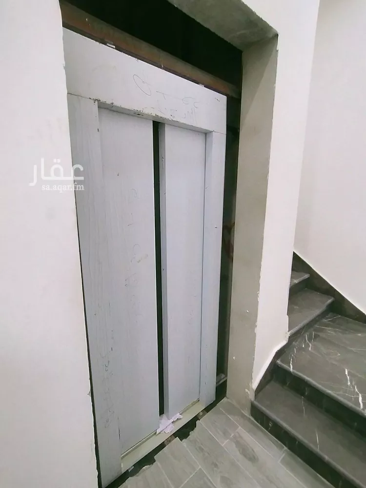 شقة للبيع في شارع الصنوان, حي إشبيلية, مدينة الرياض, منطقة الرياض صورة 3