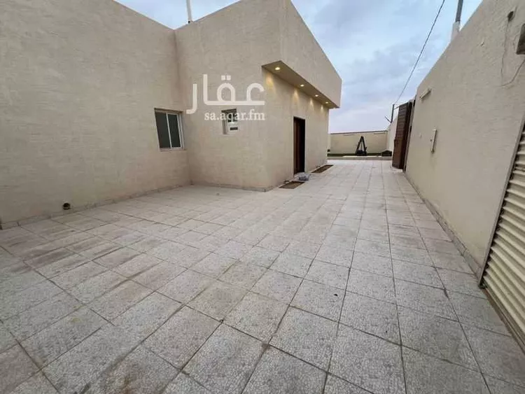 استراحة للبيع في شارع سعد بن عمار, حي حي ج7, مدينة حريملاء, منطقة الرياض صورة 3