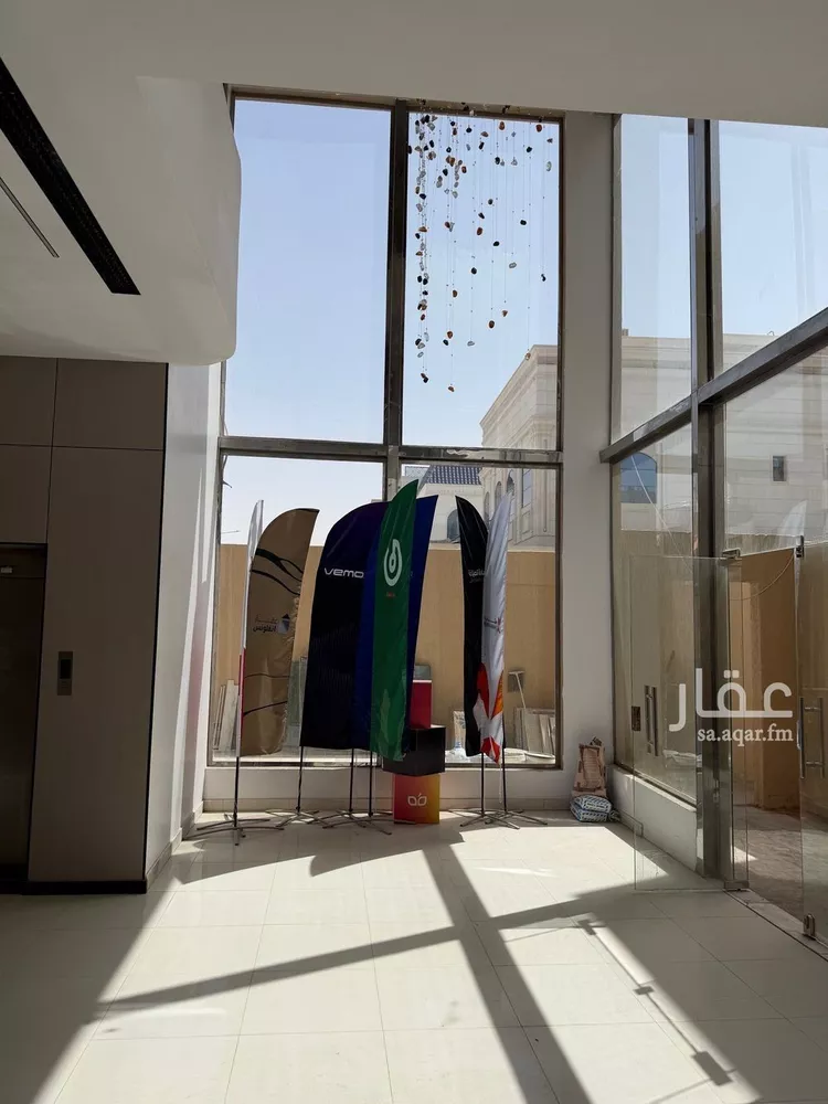 مكتب تجاري للإيجار في شارع الملك عبدالعزيز ابن عبدالرحمن سعود الفرعي, حي الياسمين, مدينة الرياض, منطقة الرياض صورة 5