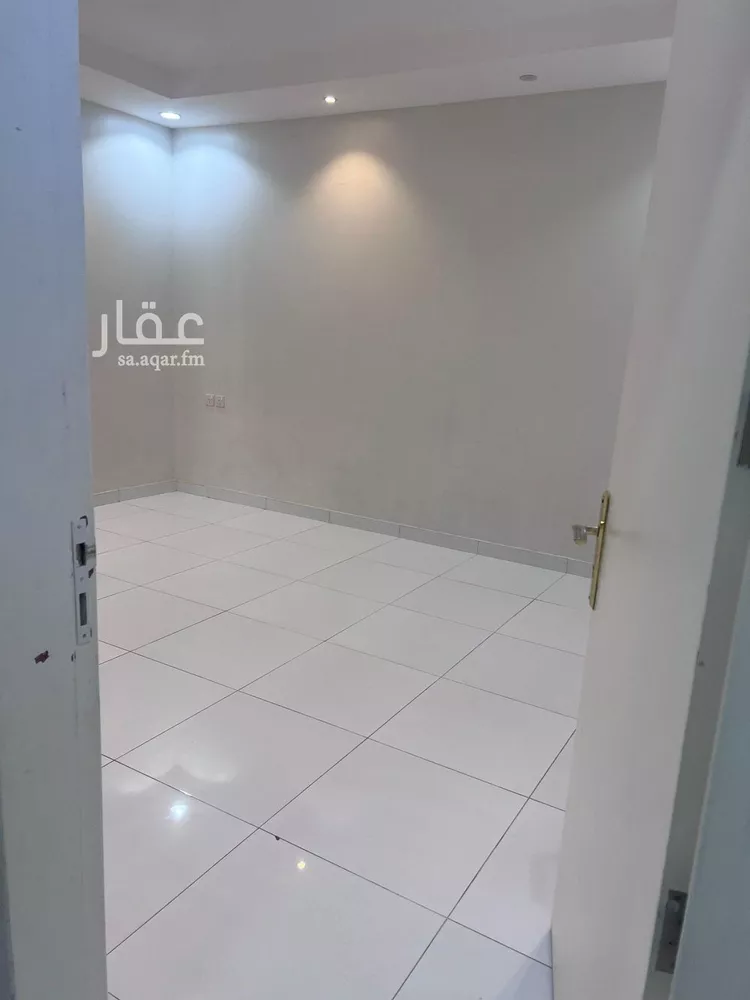 شقة للإيجار في شارع رقم 117, حي ظهرة لبن, مدينة الرياض, منطقة الرياض صورة 4