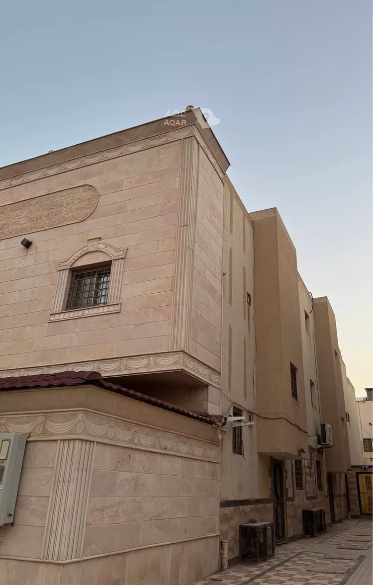 فيلا للبيع في شارع عبدالوهاب ابن عيسى الفارسي, حي الرانوناء, مدينة المدينة المنورة, منطقة المدينة المنورة صورة 5