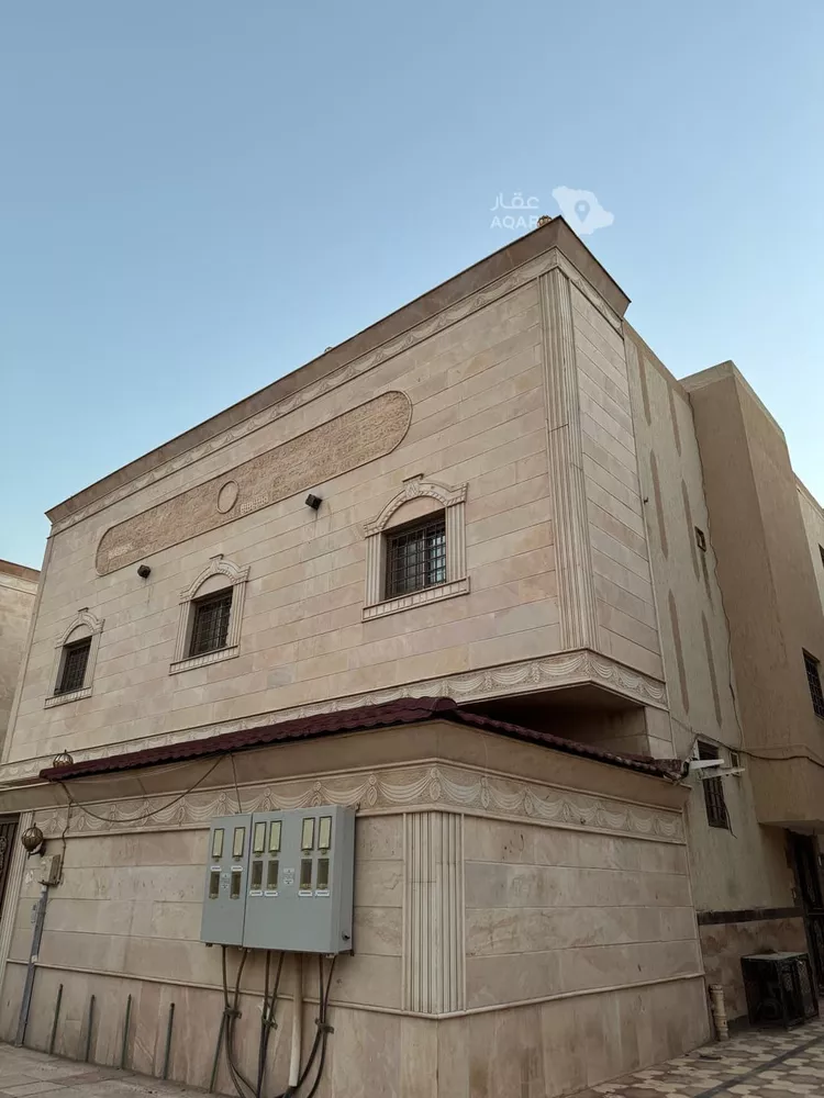 فيلا للبيع في شارع عبدالوهاب ابن عيسى الفارسي, حي الرانوناء, مدينة المدينة المنورة, منطقة المدينة المنورة صورة 3