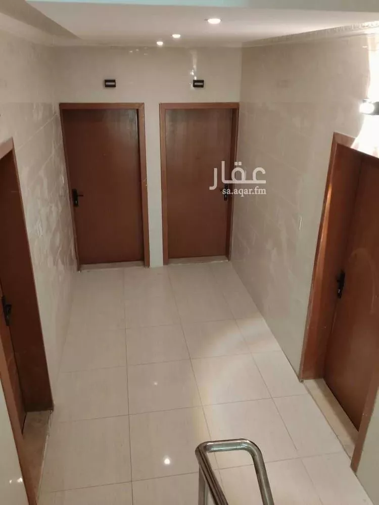 عمارة للبيع في شارع السابع والعشرون, حي الثقبة, مدينة الخبر, المنطقة الشرقية