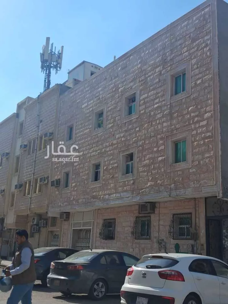 عمارة للبيع في شارع شقراء, حي الثقبة, مدينة الخبر, المنطقة الشرقية