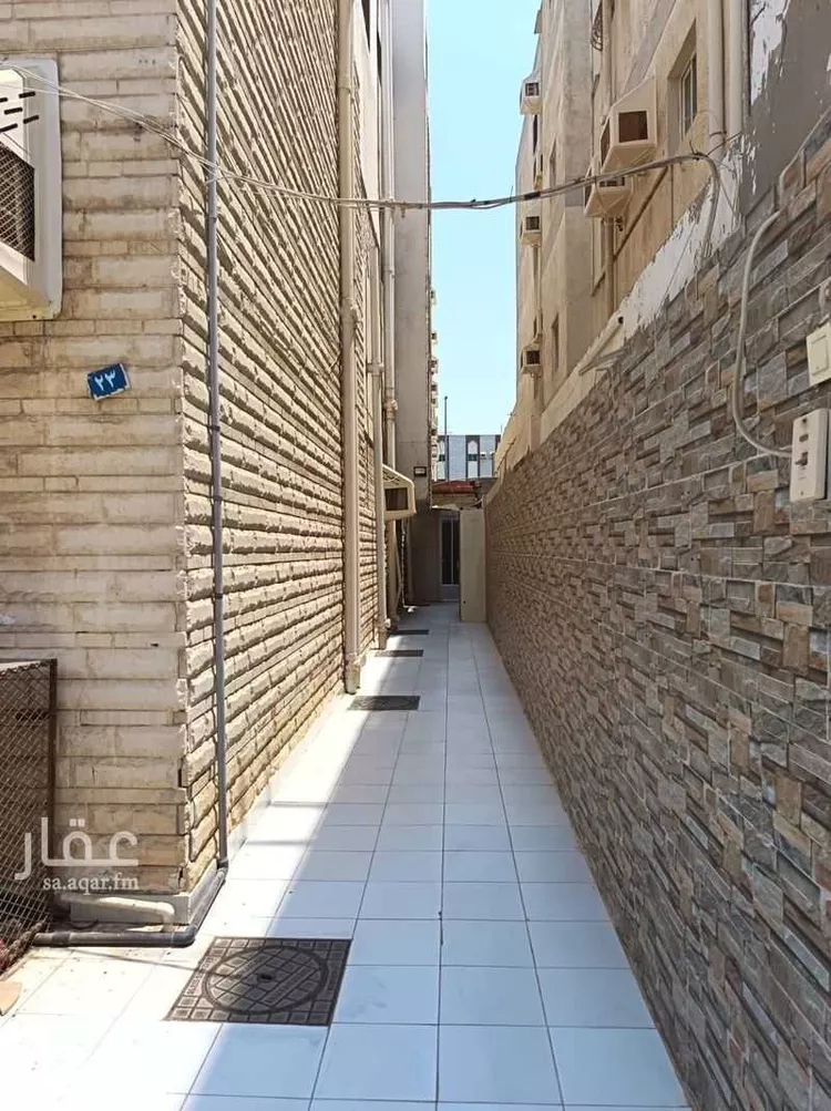 عمارة للبيع في شارع ثابت اليمني, حي العزيزية, مدينة جدة, منطقة مكة المكرمة صورة 2