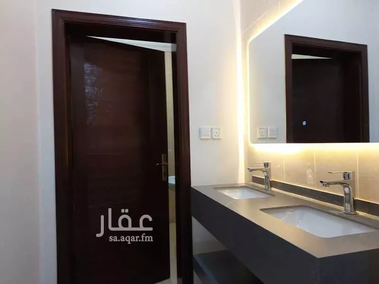 شقة للإيجار في شارع محمد بن ابراهيم ال الشيخ, حي السلامة, مدينة جدة, منطقة مكة المكرمة 7