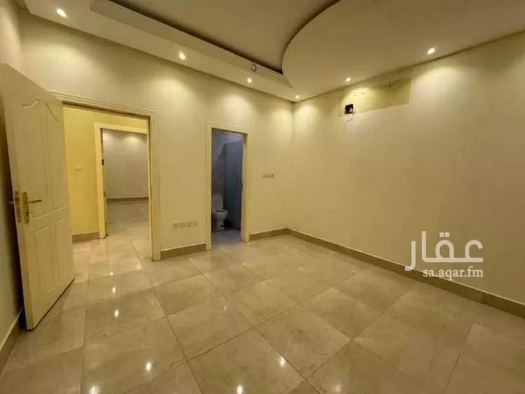 شقة للبيع في شارع بقيق, حي ظهرة لبن, مدينة الرياض, منطقة الرياض صورة 3