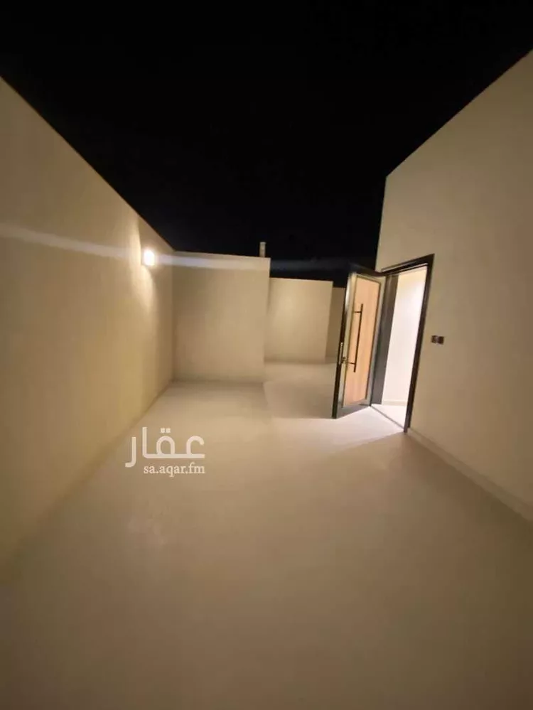 فيلا للبيع في شارع وادي بطحان, حي شوران, مدينة المدينة المنورة, منطقة المدينة المنورة صورة 5