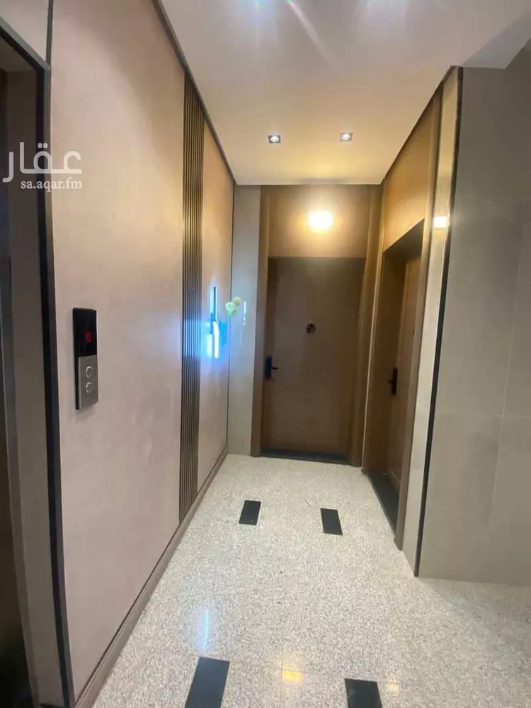 شقة للبيع في شارع عبيدالله ابن حفص ابن انس, حي شوران, مدينة المدينة المنورة, منطقة المدينة المنورة