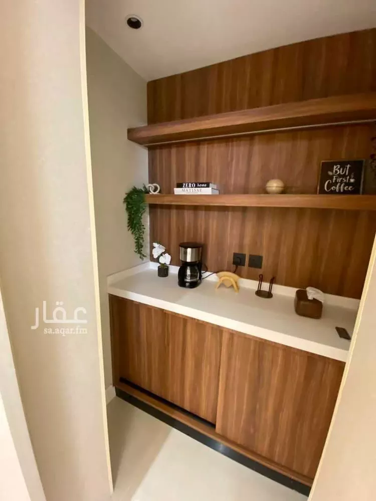 شقة للبيع في شارع بشر ابن عبيدالله الاسدي, حي شوران, مدينة المدينة المنورة, منطقة المدينة المنورة 10