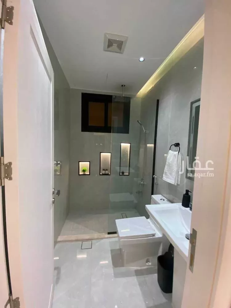 شقة للبيع في شارع بشر ابن عبيدالله الاسدي, حي شوران, مدينة المدينة المنورة, منطقة المدينة المنورة 13