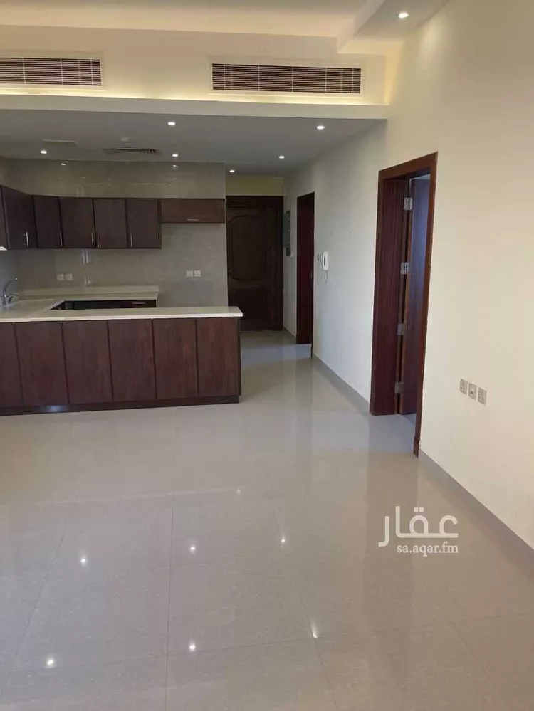 شقة للإيجار في شارع مدائن صالح, حي الحمراء, مدينة الخبر, المنطقة الشرقية صورة 2
