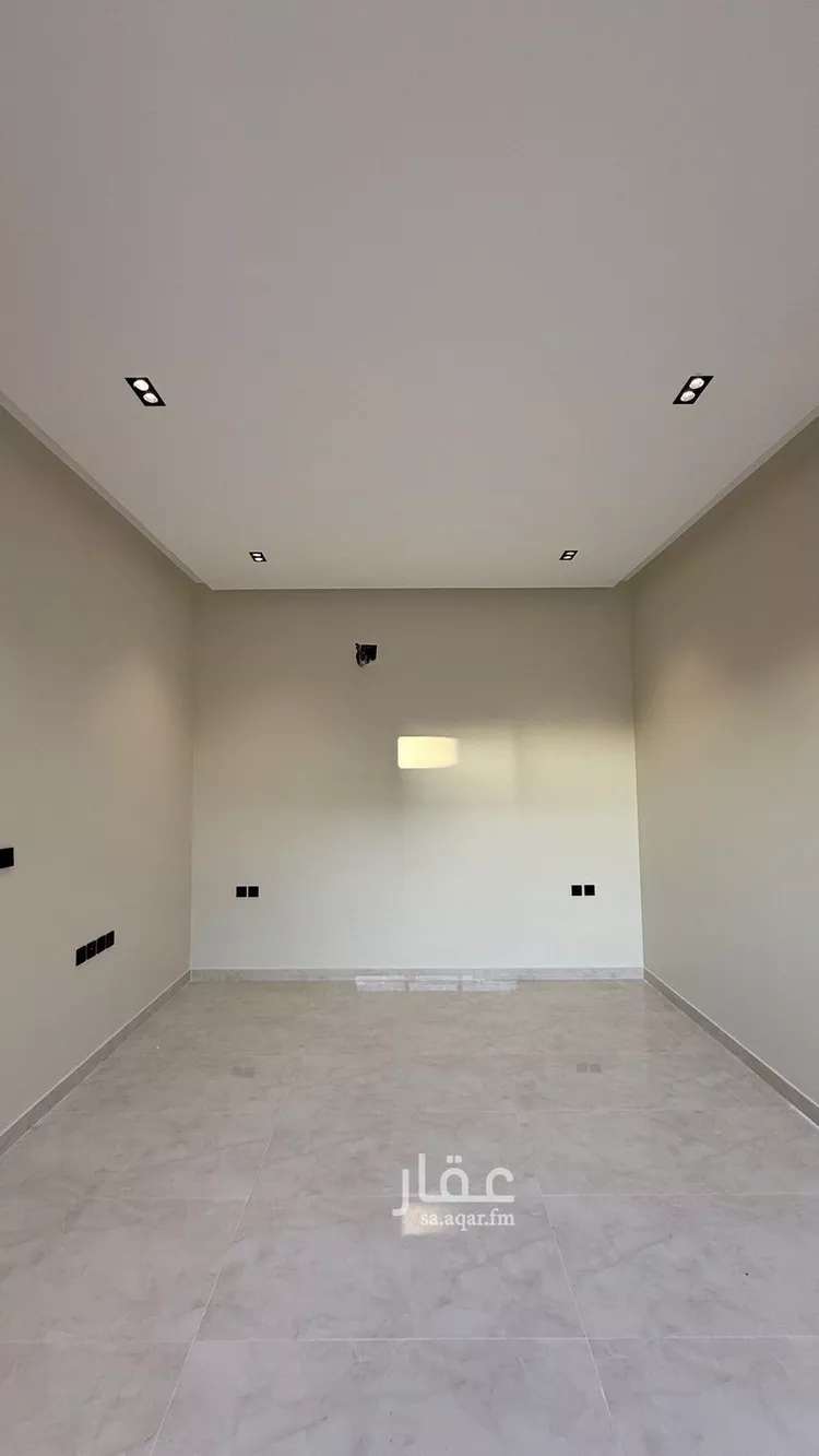 فيلا للبيع في شارع محمد بن أبي بكر القيم, حي المهدية, مدينة الرياض, منطقة الرياض صورة 5