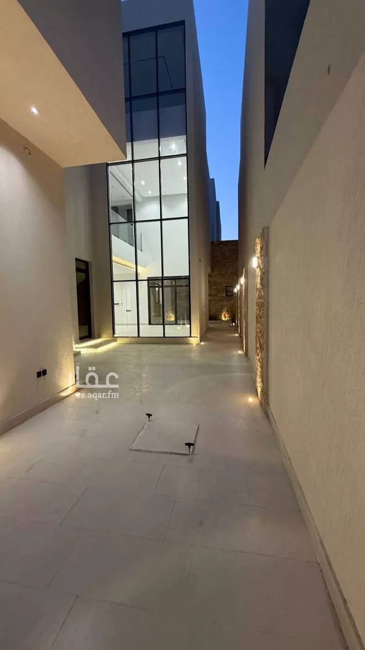 فيلا للبيع في شارع فؤاد محمد عمر توفيق, حي المهدية, مدينة الرياض, منطقة الرياض صورة 5