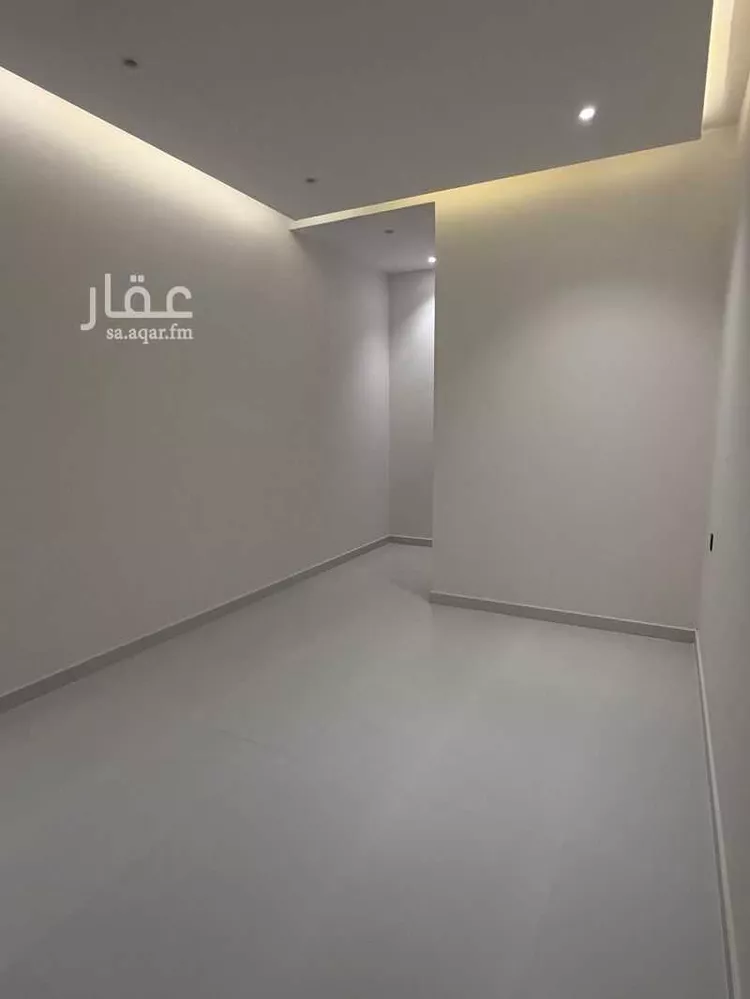 فيلا للبيع في شارع عبدالجبار بن الورد, حي المهدية, مدينة الرياض, منطقة الرياض 11