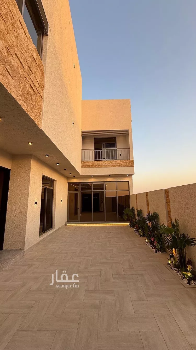 فيلا للبيع في شارع محمد بن أبي بكر القيم, حي المهدية, مدينة الرياض, منطقة الرياض صورة 2