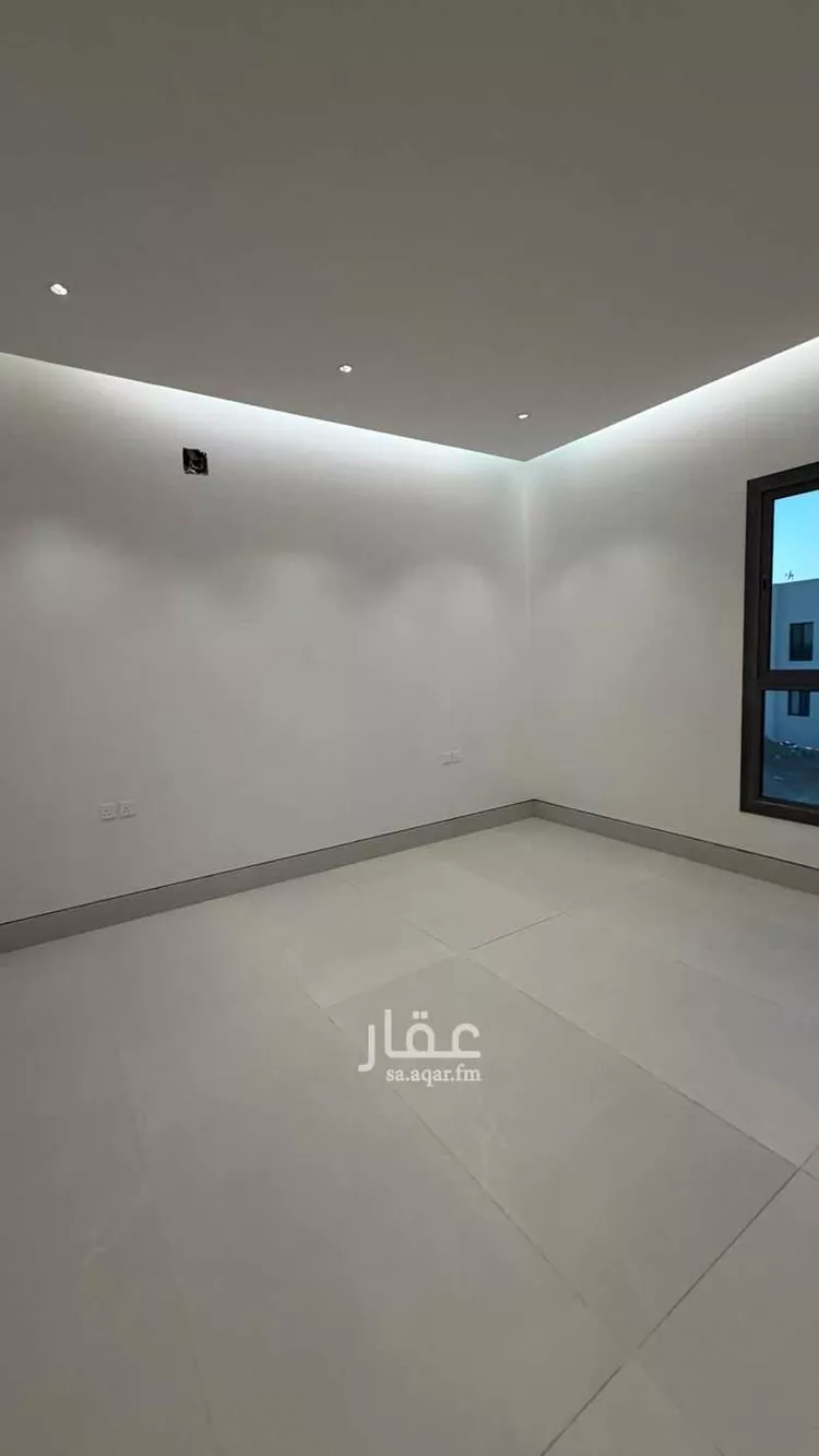 فيلا للبيع في شارع ابن صدقة الغرافي, حي المهدية, مدينة الرياض, منطقة الرياض 16