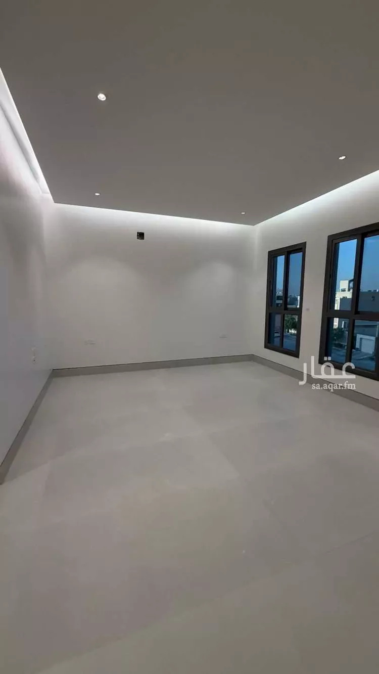 فيلا للبيع في شارع ابن صدقة الغرافي, حي المهدية, مدينة الرياض, منطقة الرياض 19
