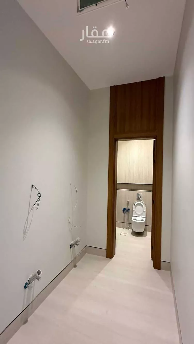 فيلا للبيع في شارع أبي نزار الصنعاني اليمني, حي المهدية, مدينة الرياض, منطقة الرياض 10