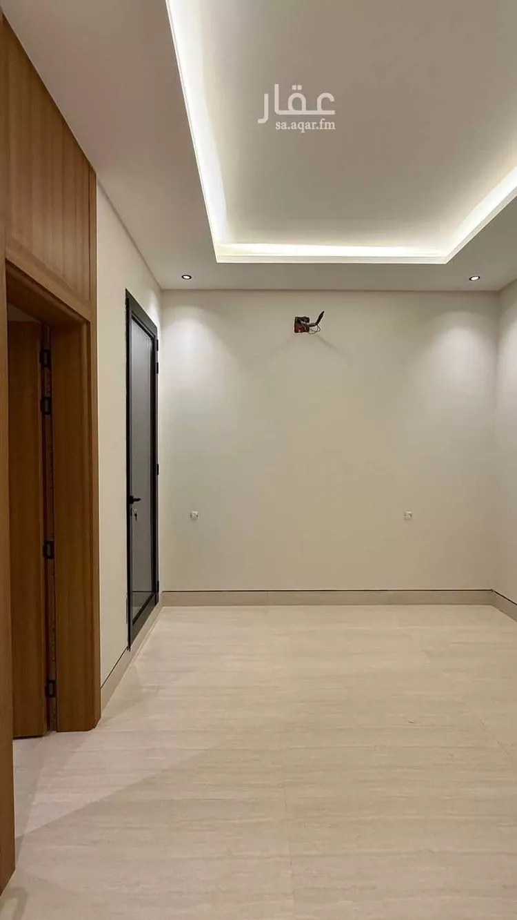 فيلا للبيع في شارع أبي نزار الصنعاني اليمني, حي المهدية, مدينة الرياض, منطقة الرياض 17