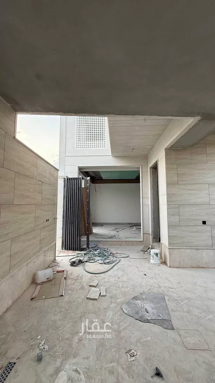 فيلا للبيع في شارع عبدالجبار بن الورد, حي المهدية, مدينة الرياض, منطقة الرياض صورة 5