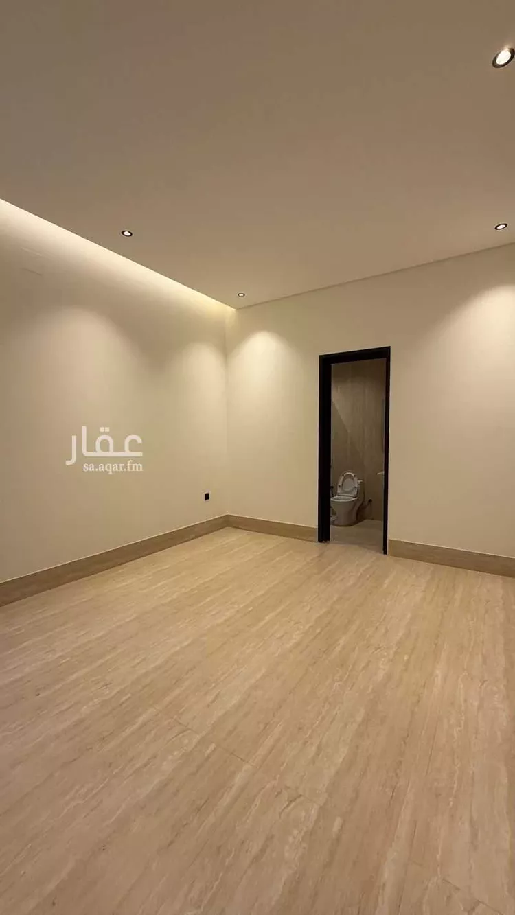 Villa for Sale in Riyadh Al Mahdiyah 12