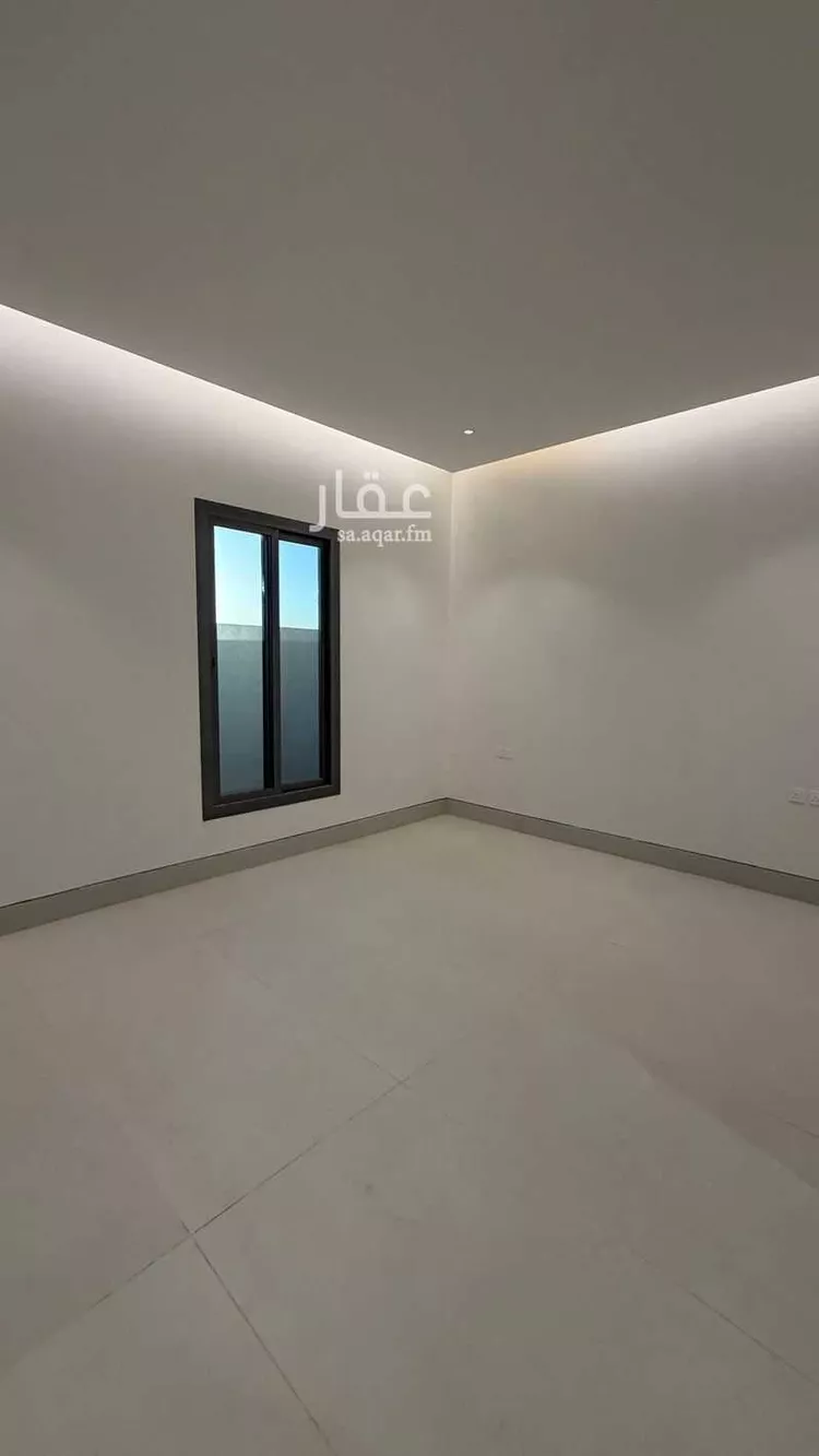فيلا للبيع في شارع ابن صدقة الغرافي, حي المهدية, مدينة الرياض, منطقة الرياض 13