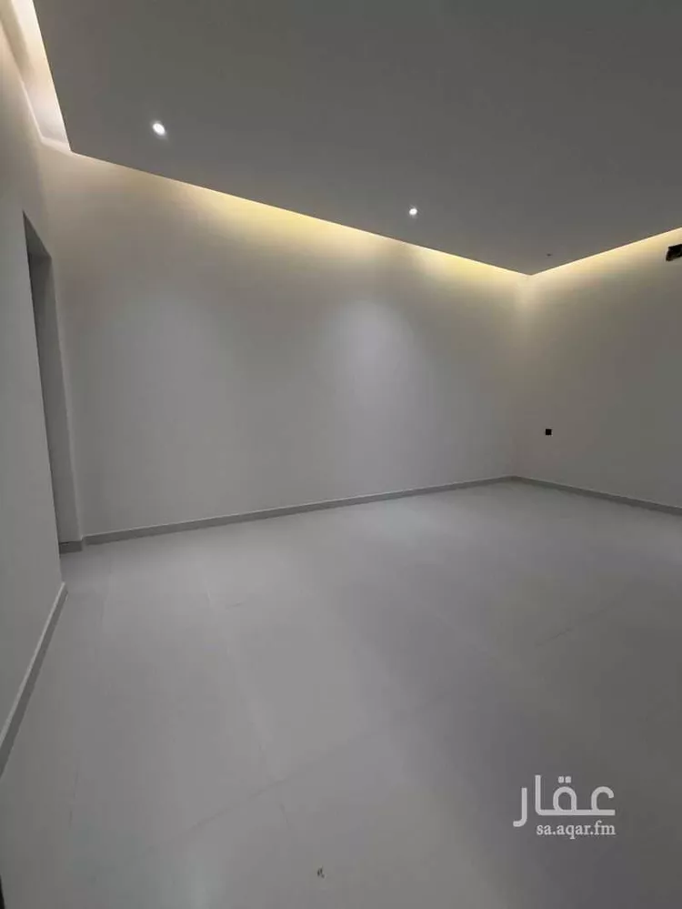 فيلا للبيع في شارع عبدالجبار بن الورد, حي المهدية, مدينة الرياض, منطقة الرياض 12