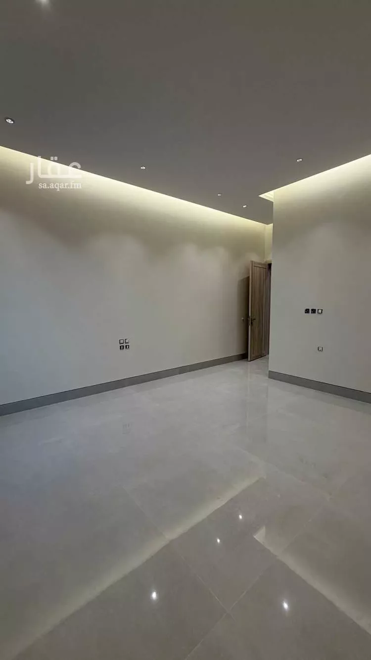 Villa for Sale in Riyadh Al Mahdiyah 19