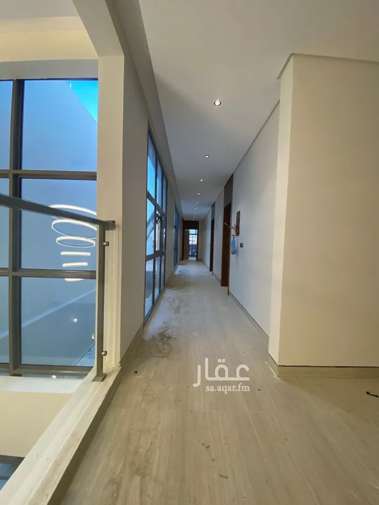 فيلا للبيع في شارع عبداللطيف بن المبارك, حي المهدية, مدينة الرياض, منطقة الرياض صورة 4