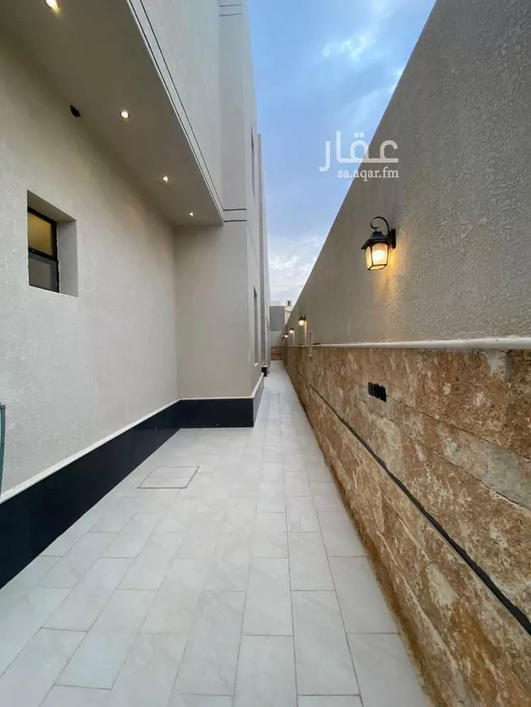 Villa for Sale in Riyadh Al Mahdiyah صورة 3