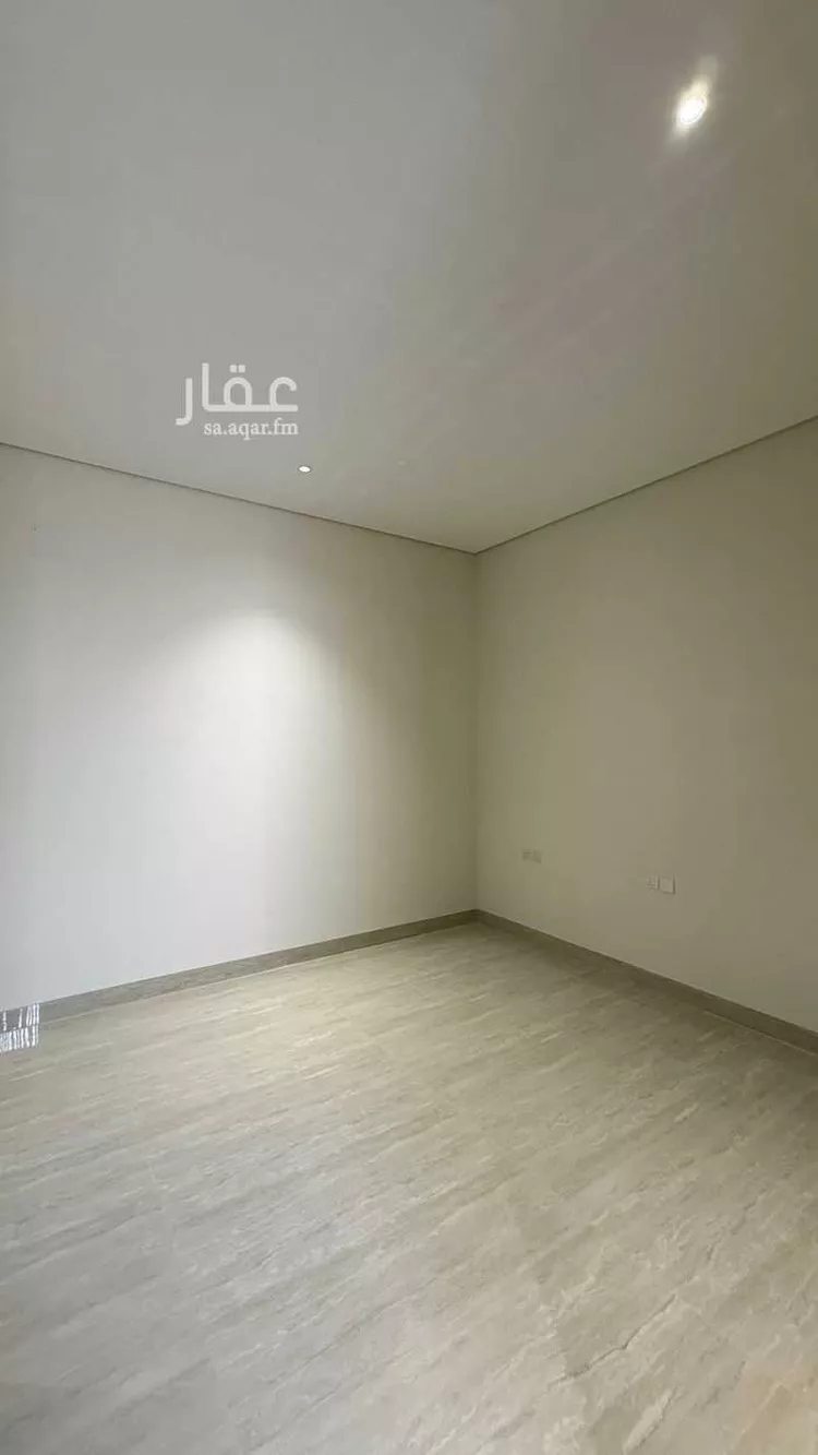 فيلا للبيع في شارع محمد بن زين العابدين, حي المهدية, مدينة الرياض, منطقة الرياض 24