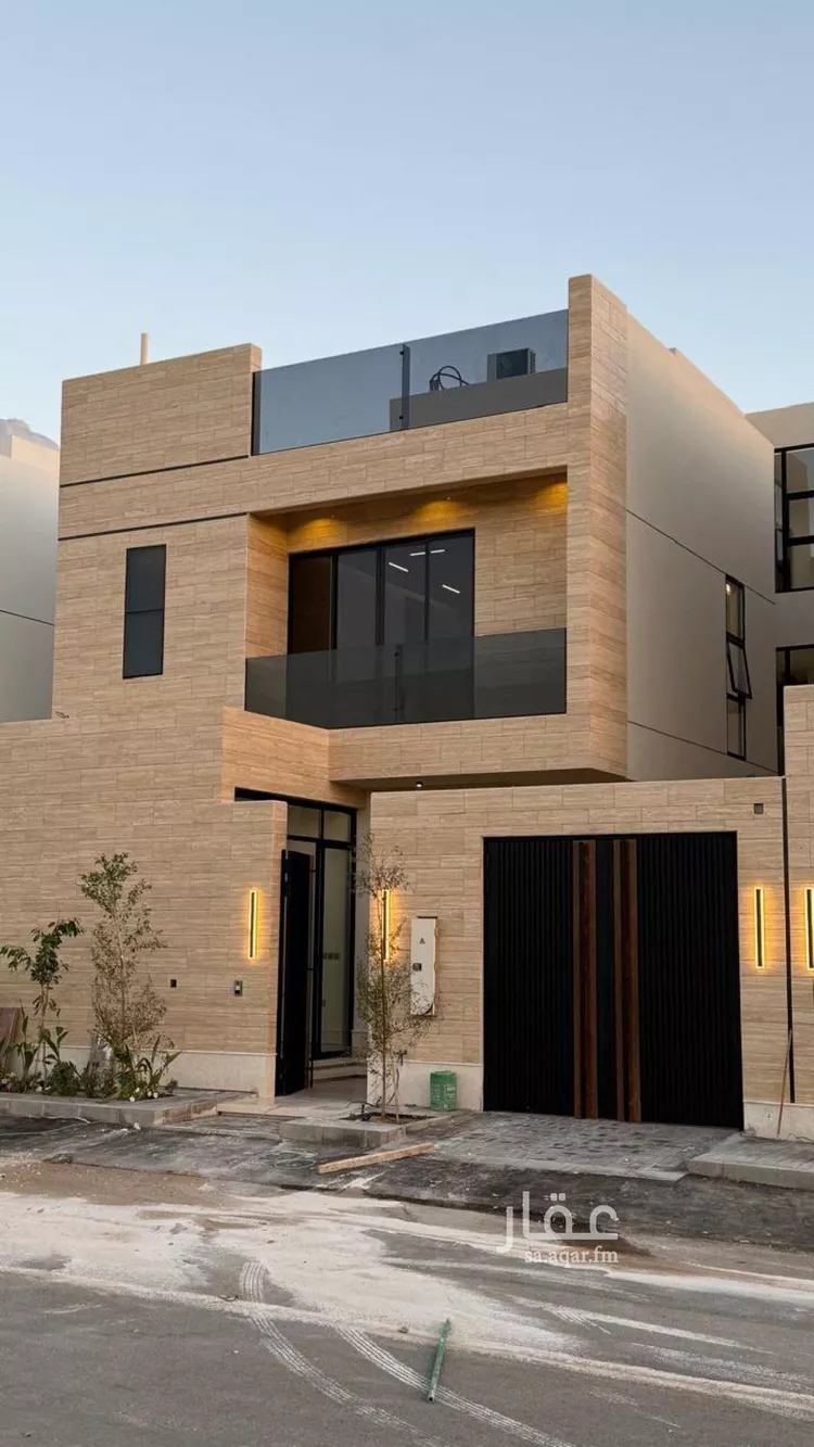 فيلا للبيع في شارع أبي زرعة الهمذاني, حي المهدية, مدينة الرياض, منطقة الرياض