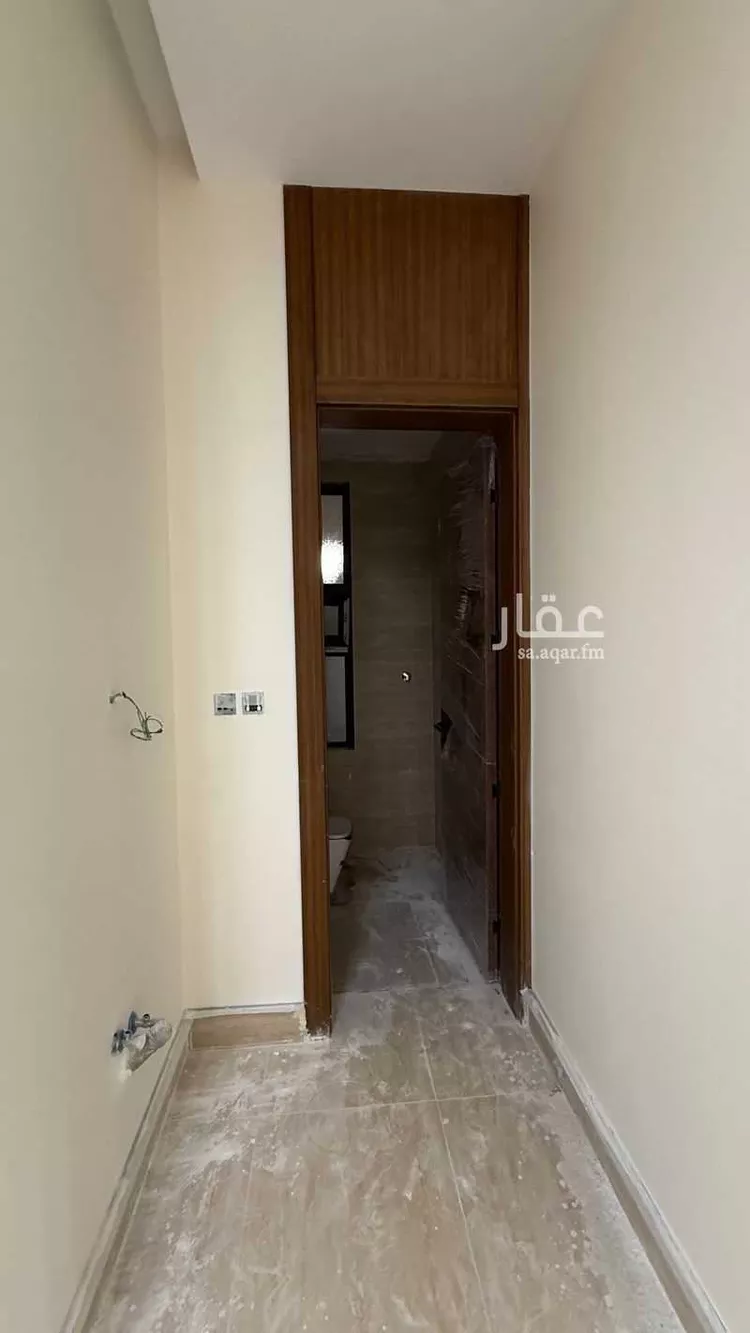 فيلا للبيع في شارع فؤاد محمد عمر توفيق, حي المهدية, مدينة الرياض, منطقة الرياض 9