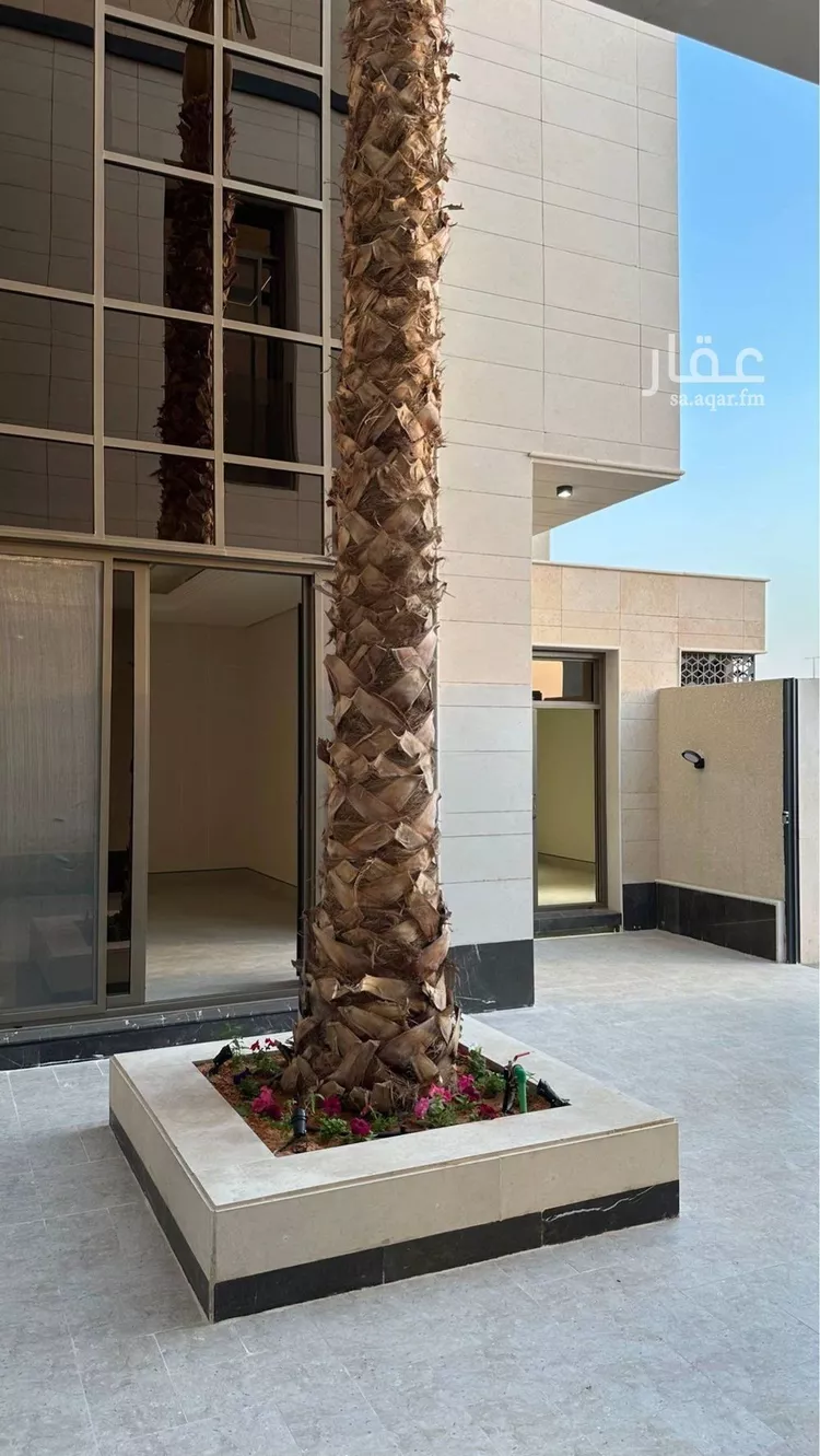 فيلا للبيع في شارع فؤاد محمد عمر توفيق, حي المهدية, مدينة الرياض, منطقة الرياض صورة 2