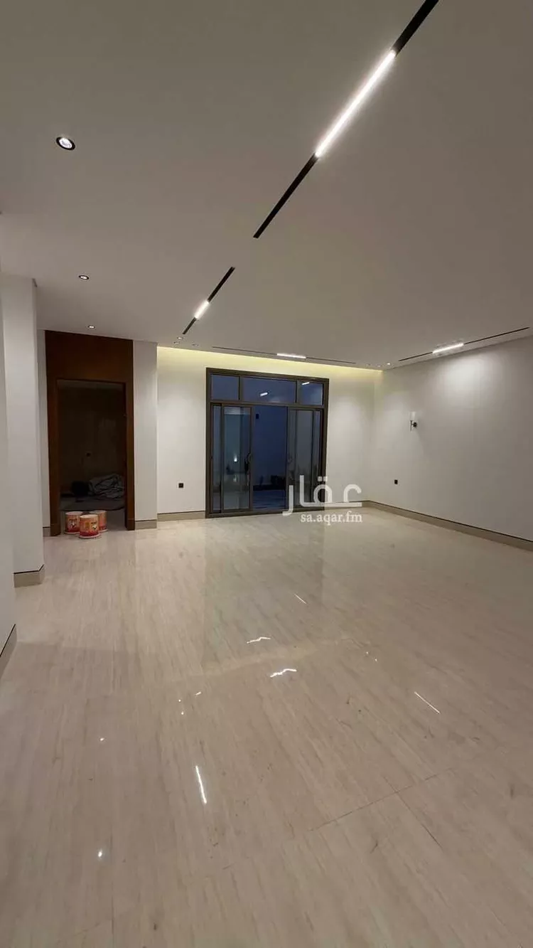 فيلا للبيع في شارع أبي نزار الصنعاني اليمني, حي المهدية, مدينة الرياض, منطقة الرياض 6