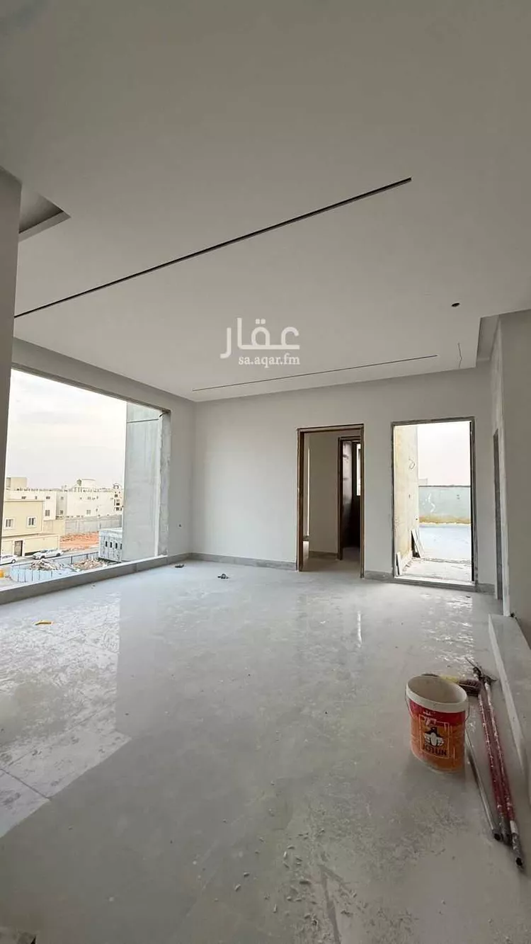 فيلا للبيع في شارع عبدالجبار بن الورد, حي المهدية, مدينة الرياض, منطقة الرياض 13