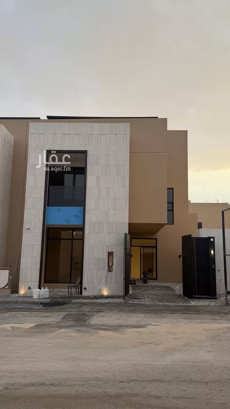 Villa for Sale in Riyadh Al Mahdiyah صورة 3