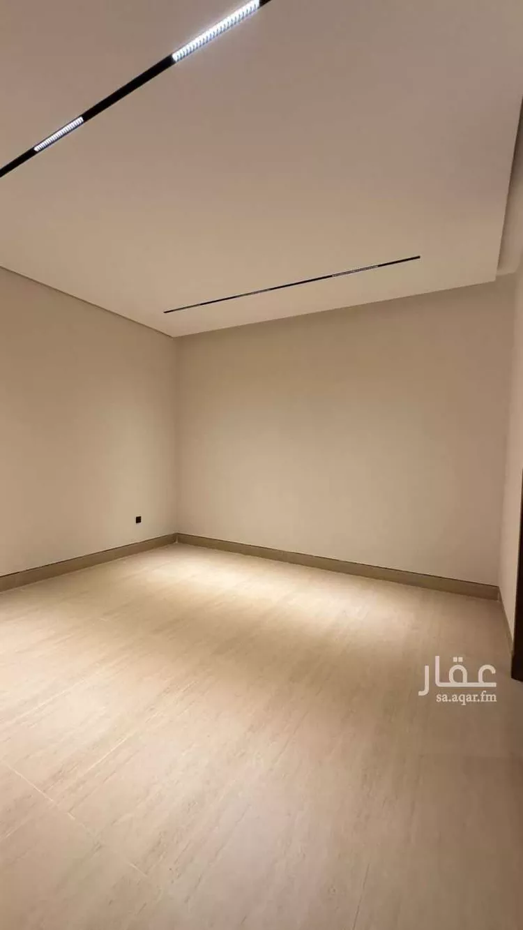 فيلا للبيع في شارع فؤاد محمد عمر توفيق, حي المهدية, مدينة الرياض, منطقة الرياض صورة 3