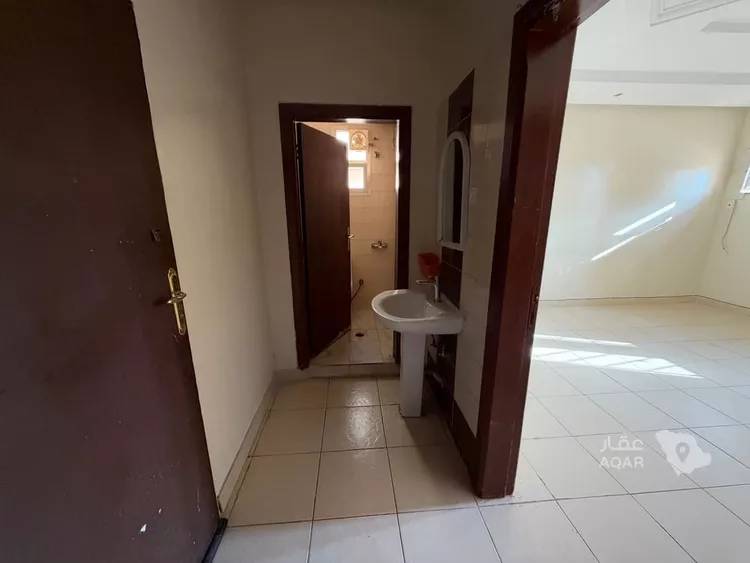 Floor for Rent in Riyadh As Salam 5