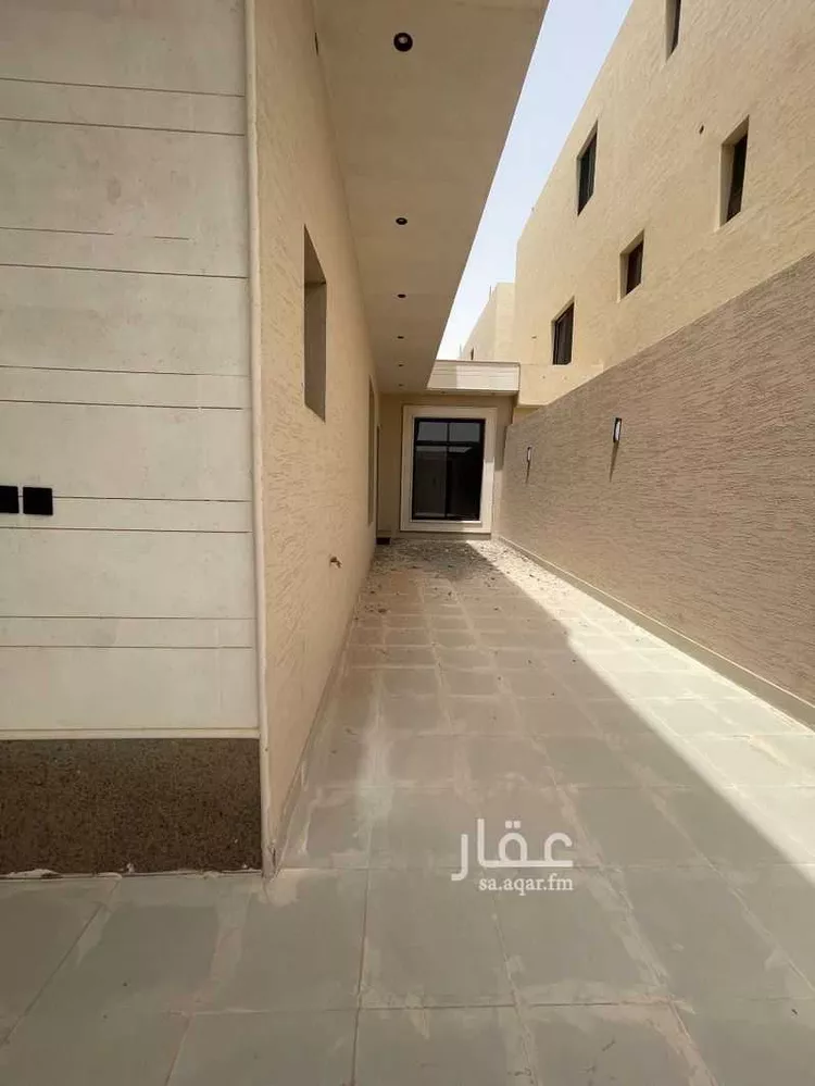 فيلا للإيجار في شارع ابن سيدة اللغوي ، حي عكاظ ، الرياض ، منطقة الرياض صورة 2