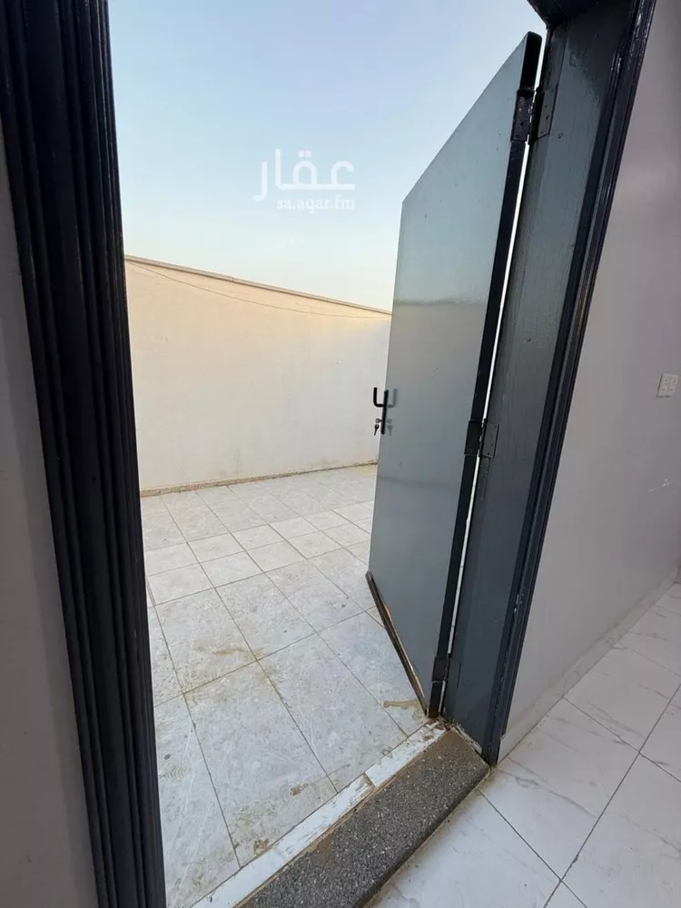 شقة للإيجار في شارع سفيان بن المهلب, حي الملك فيصل, مدينة الرياض, منطقة الرياض صورة 3