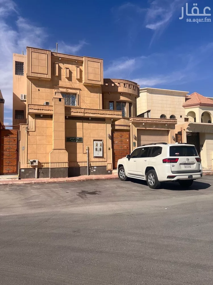 فيلا للبيع في شارع الهنيدي, حي اليرموك, مدينة الرياض, منطقة الرياض صورة 2