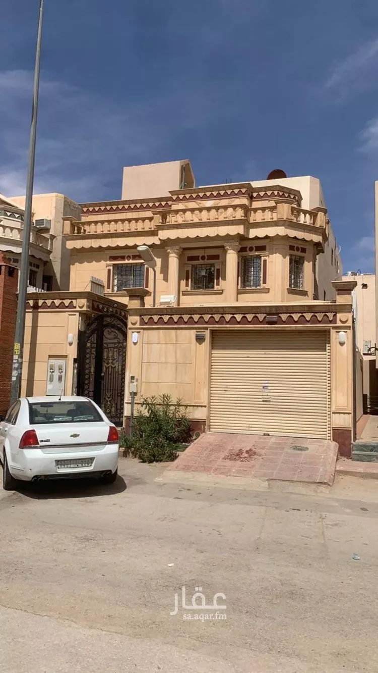 فيلا للبيع في شارع رقم 102, حي المونسية, مدينة الرياض, منطقة الرياض