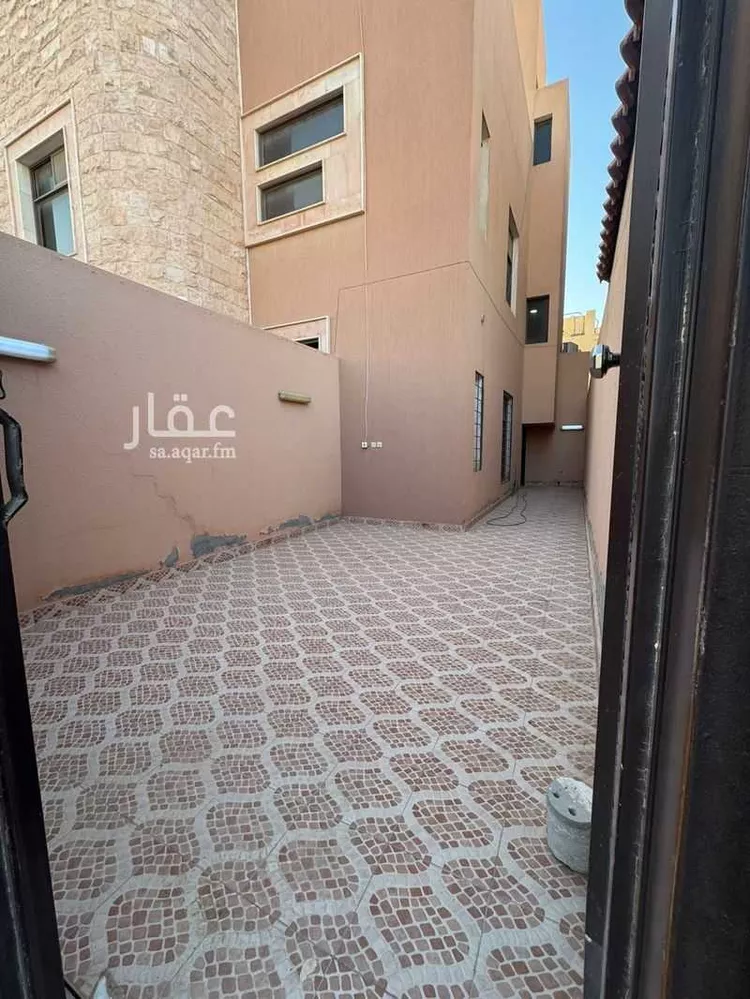 دور للإيجار في شارع الشيخ عبدالرحمن بن مبارك, حي العاصمة, مدينة الدرعية, منطقة الرياض صورة 2