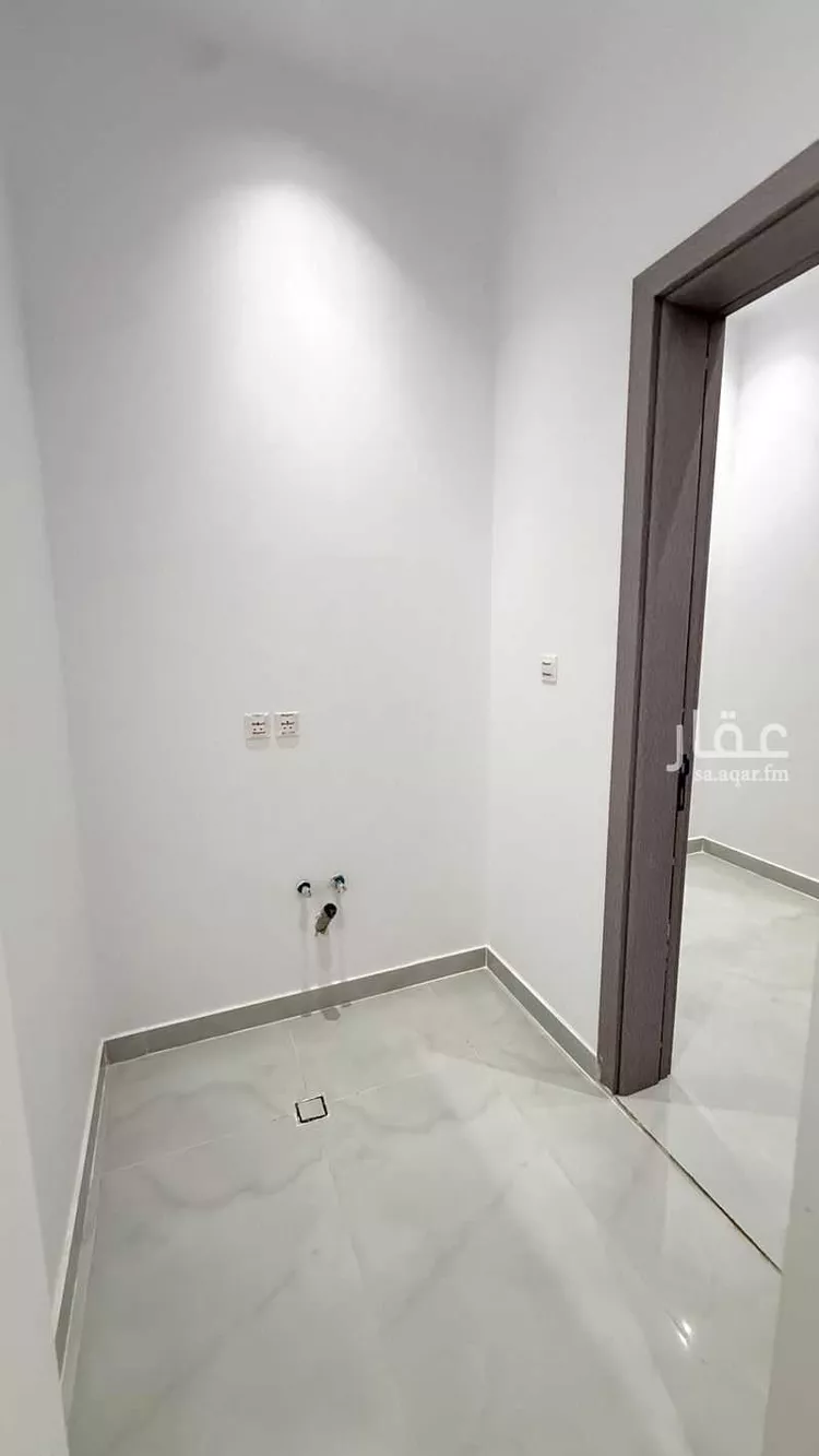 دور للإيجار في شارع الضحي, حي الملك فهد, مدينة الرياض, منطقة الرياض صورة 3